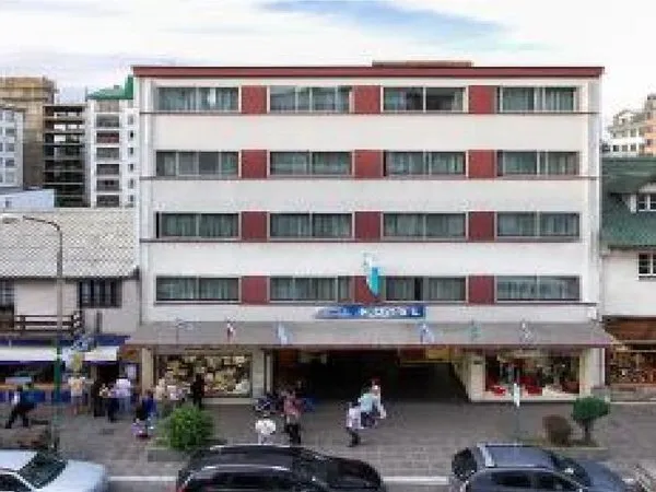 M382 Hotel Bariloche