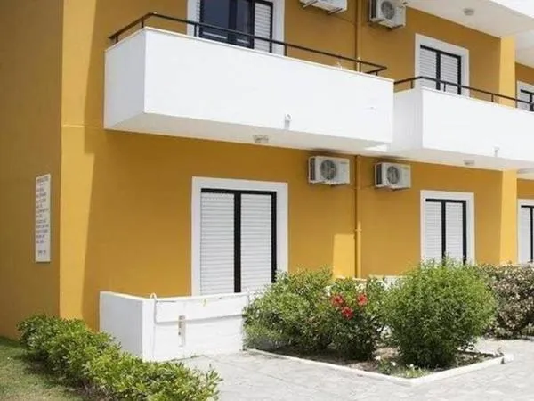 Manolis Studios