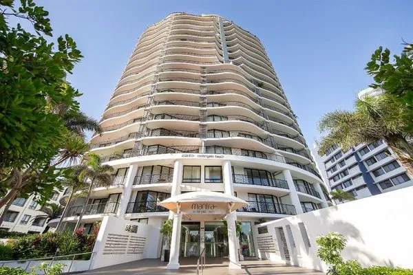 Mantra Coolangatta Beach