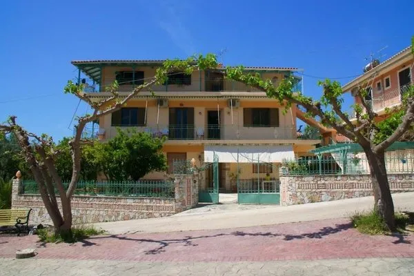Maria Apartments