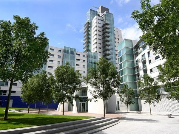 Marlin Apartments Empire Square