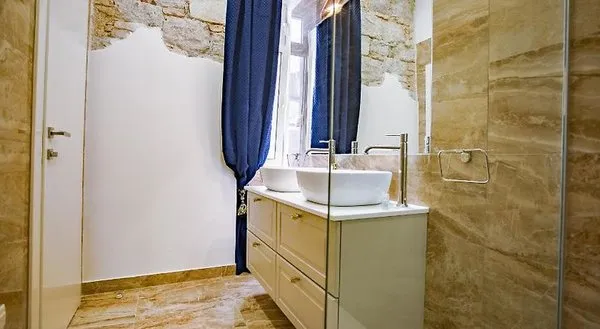 Marmontova Luxury Rooms