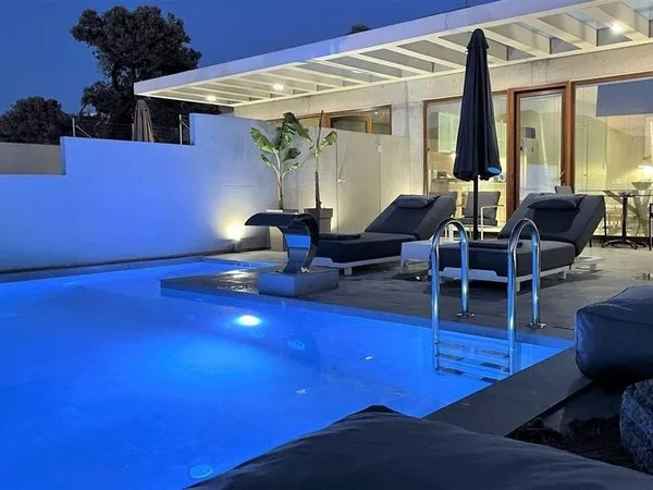 Marnos Green Luxury Villas