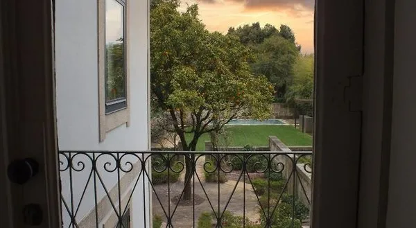 Marquês Garden House by Olivia
