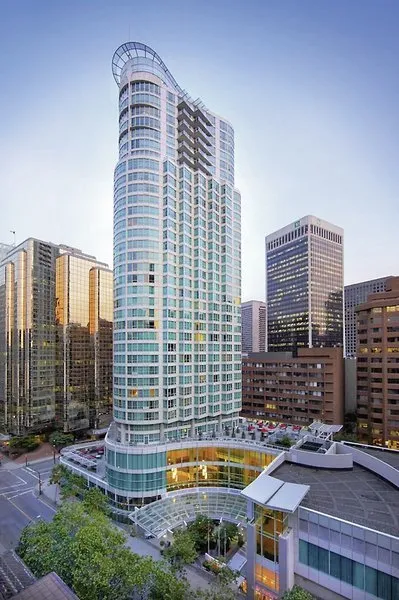 Marriott Pinnacle Downtown Vancouver