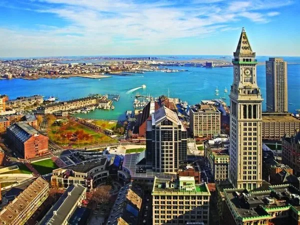Marriott Vacation Club Pulse at Custom House, Boston