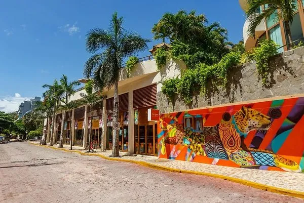 Maya Villa Condo Hotel & Beach Club