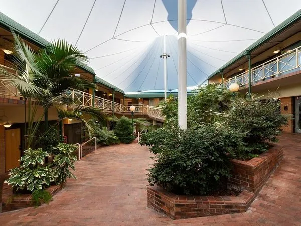 Mayfair Plaza
