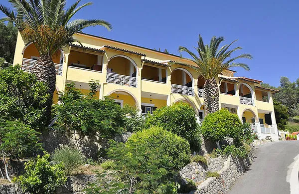 Mazis Appartments