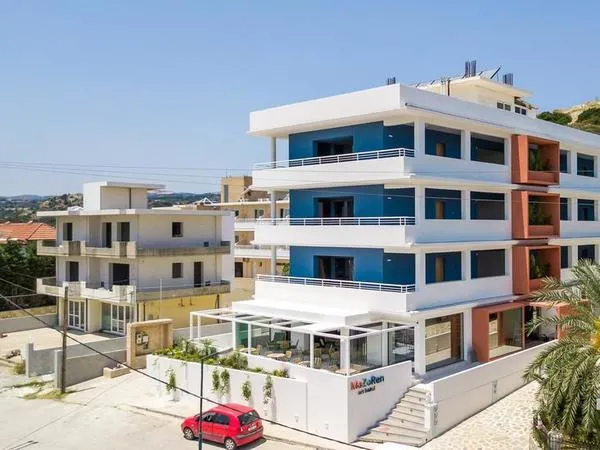 Mazoren Art Hotel