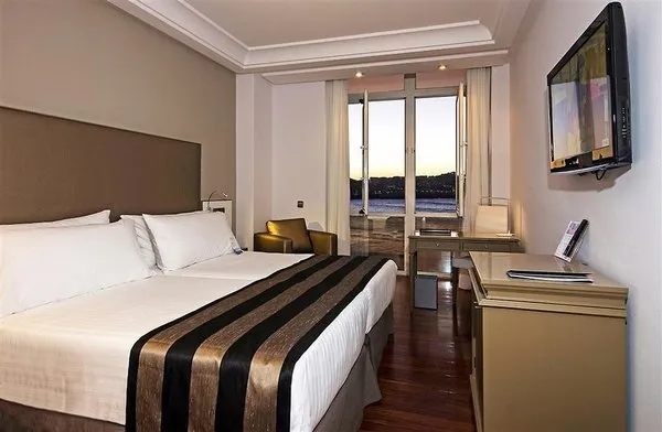 Meliá Maria Pita