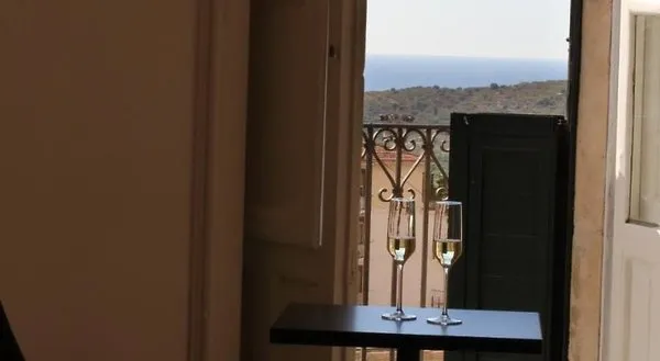 Melodia 3 Suites