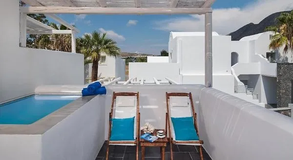 Meltemi Excelsior Suites