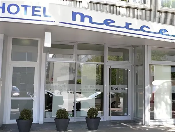 Mercedes