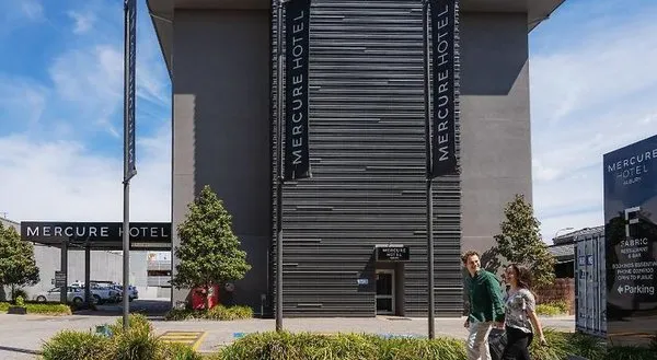 Mercure Albury