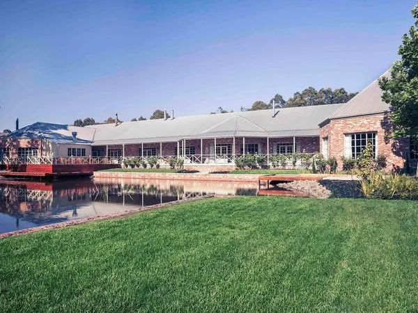 Mercure Ballarat Hotel & Convention Centre