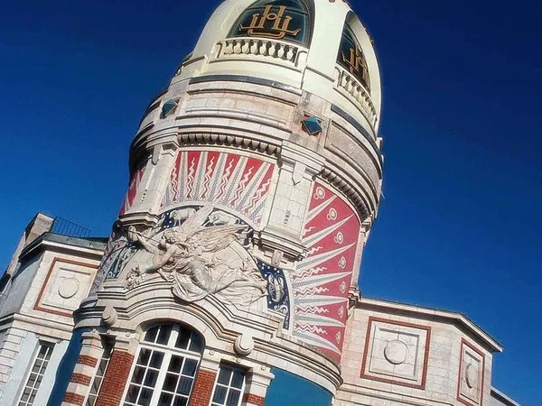 Mercure Nantes Centre Grand Hotel