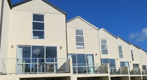 Merivale Manor