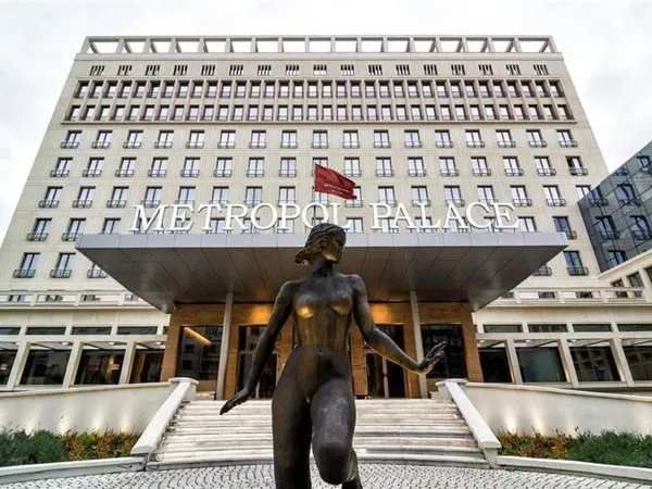 Metropol Palace