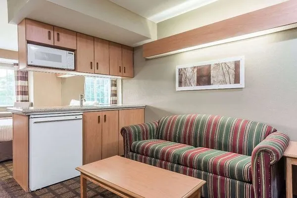 Microtel Inn & Suites by Wyndham West Chester