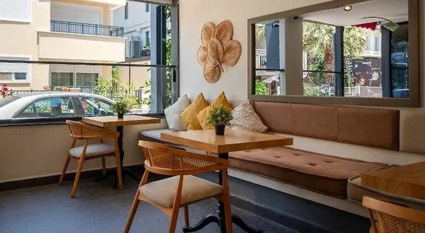 Mielo Lara Hotel