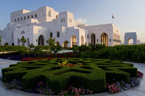 Mietwagenrundreise Oman ausführlich (3- & 4-Sterne-Hotels) 15 Tage / 14 Nächte  ab/bis Muscat