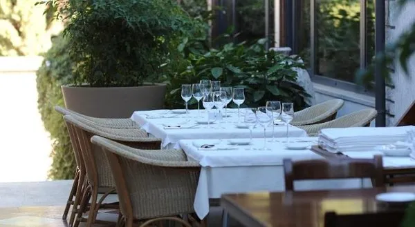 Milan - Hotel & Restaurant