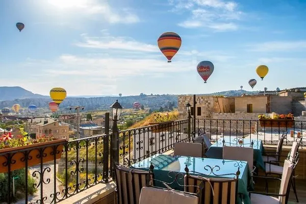 Milat Cave Hotel