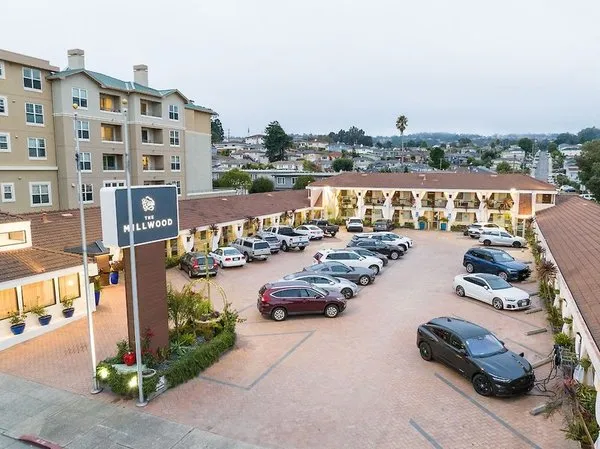 Millwood Inn & Suites