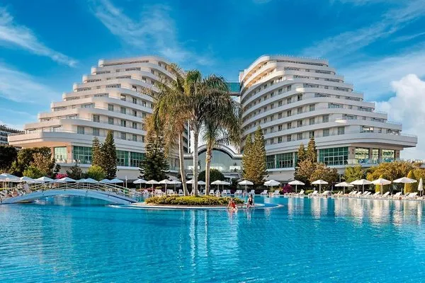 Miracle Resort Hotel
