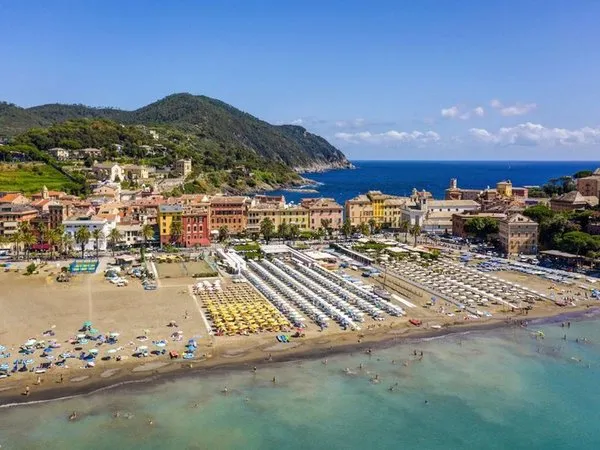 Miramare Suites