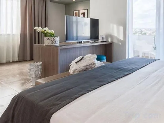 Modica Beach Resort