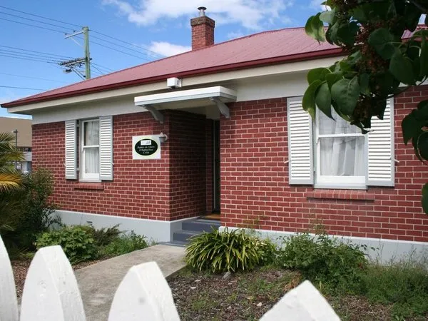 Moonah Amy Cottage Apartments