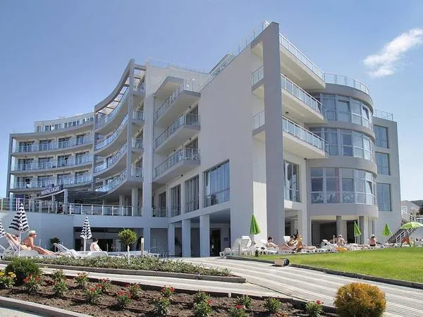 Moonlight Hotel