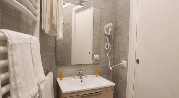 Morelli Suite