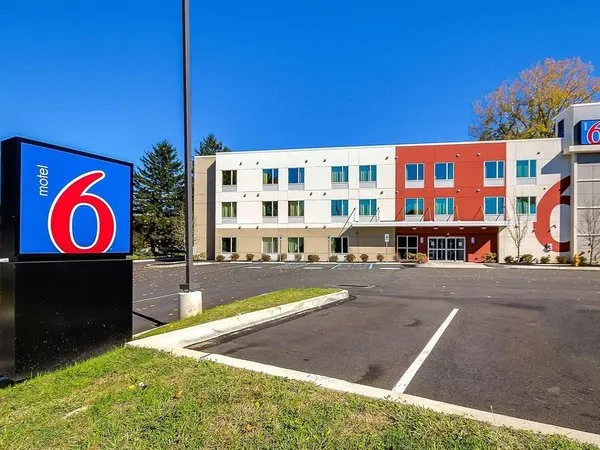 Motel 6 Allentown