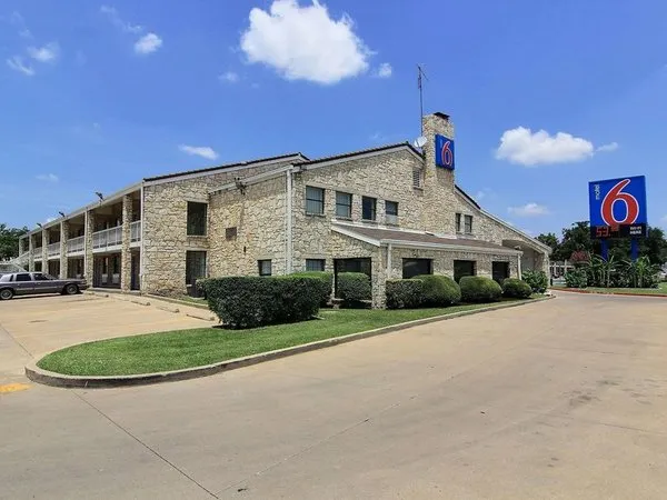 Motel 6 Austin Central - South/Univ. of TX