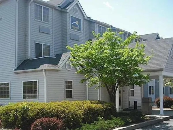 Motel 6 Charlotte - University