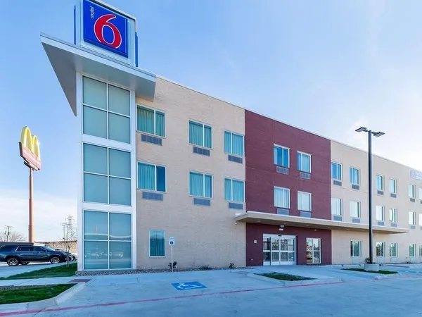 Motel 6 Fort Worth North Saginaw