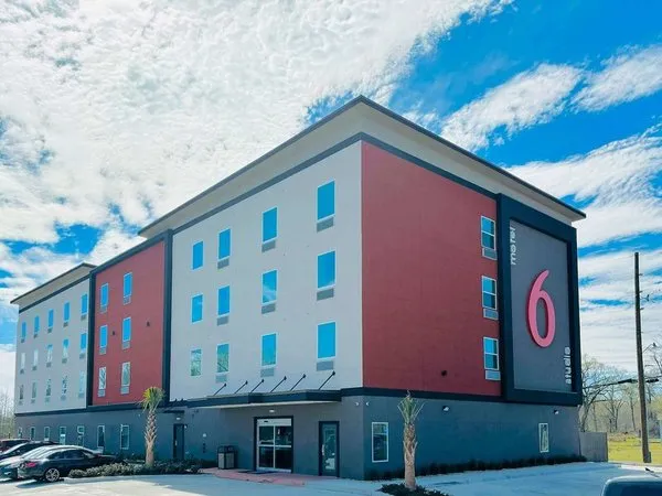 Motel 6 Gonzales LA  Baton Rouge Geismar  Prairieville I-10