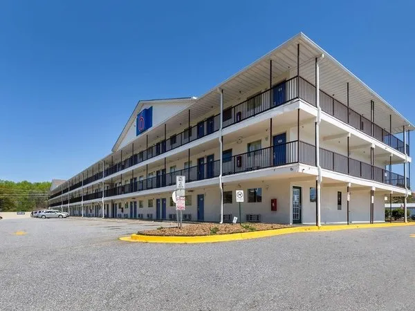 Motel 6 Greenville Sc