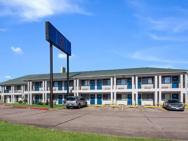 Motel 6 Irving, TX - Loop 12