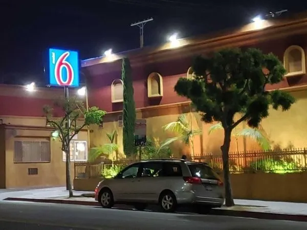 Motel 6 Los Angeles CA - Downtown