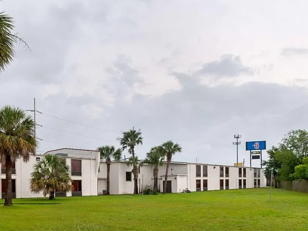 Motel 6 New Orleans - Near Downtown