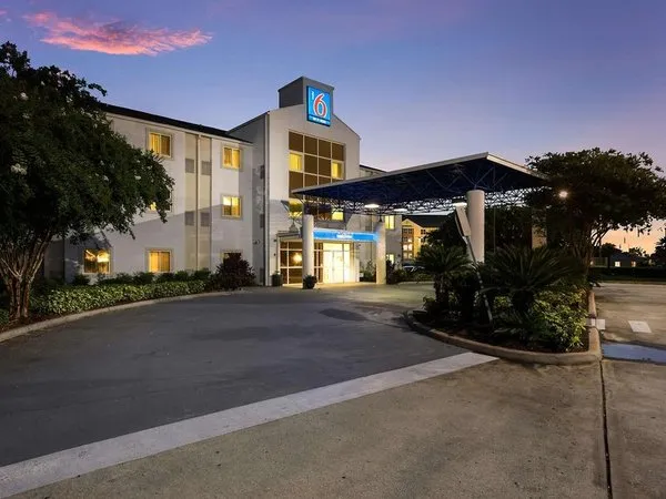 Motel 6 Orlando International Drive