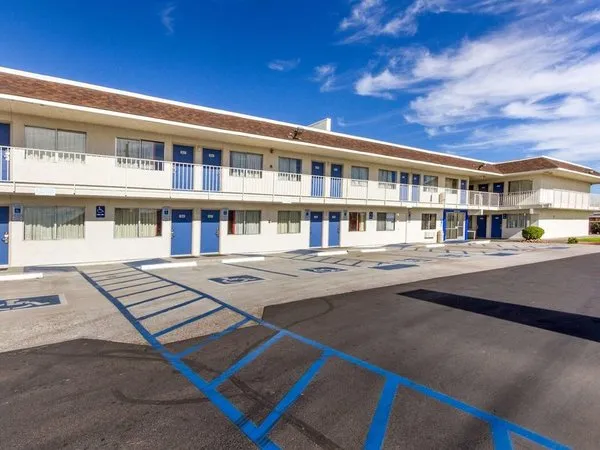 Motel 6 Phoenix North Bell Road