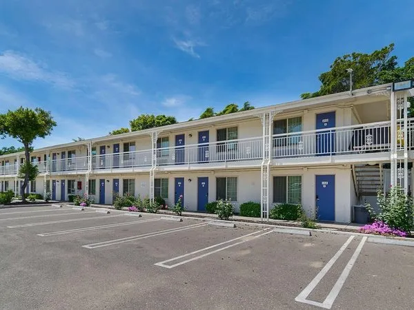 Motel 6 Santa Maria - South