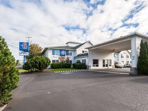 Motel 6 Seaside