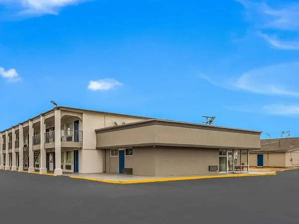 Motel 6 Tupelo, MS - Downtown