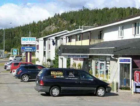 Motel De L'anse A L'eau
